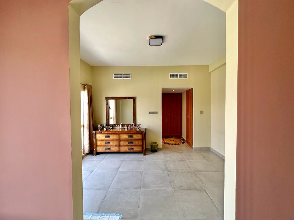 Completed interior at the Al Hamra Village townhouse, view 16